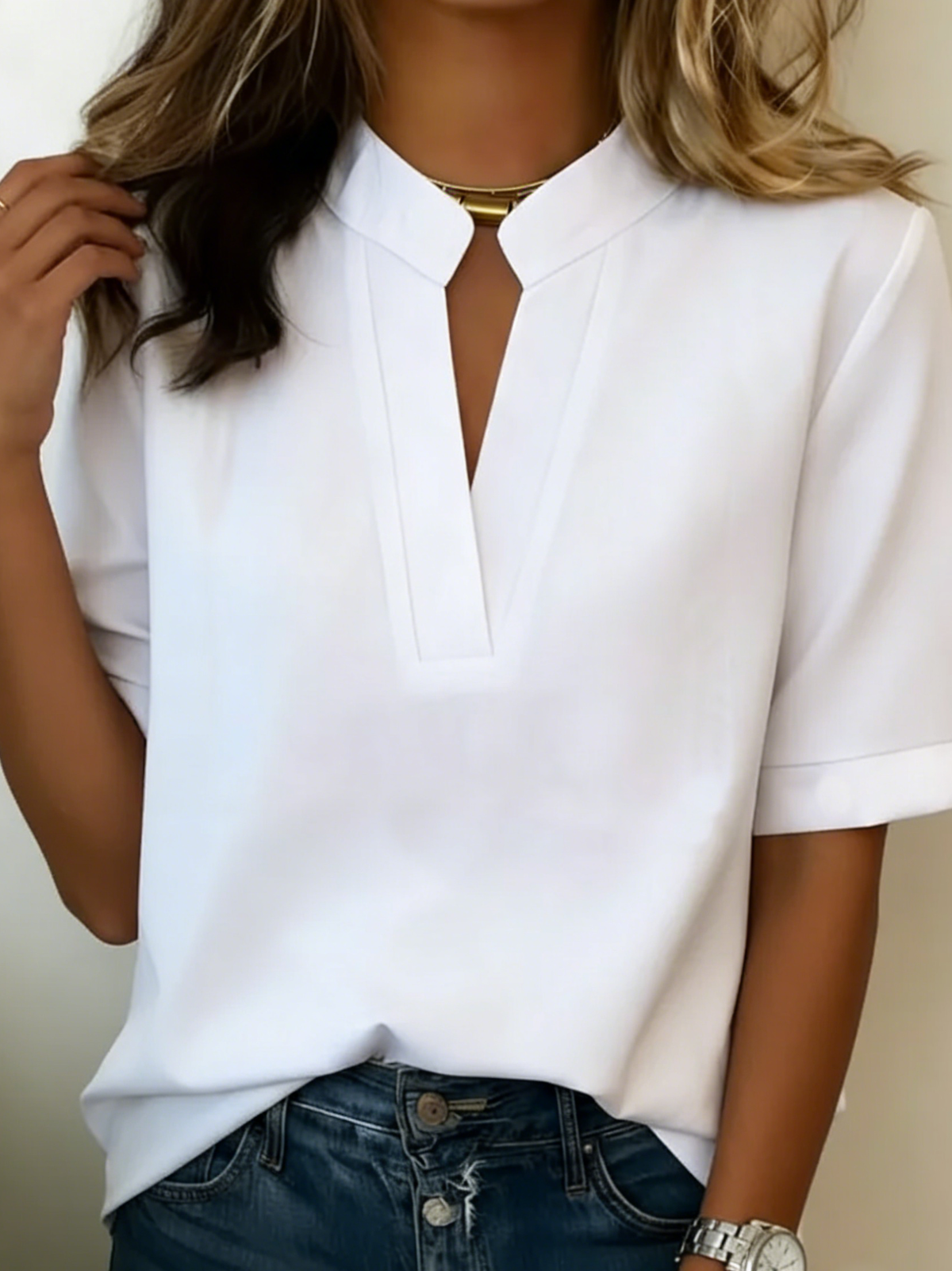 Eleonora - Blusa elegante con colletto raffinato