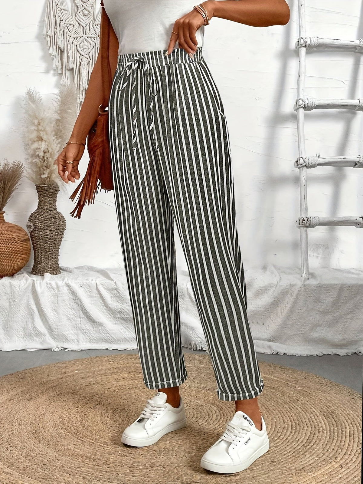 Pantaloni a righe Ava